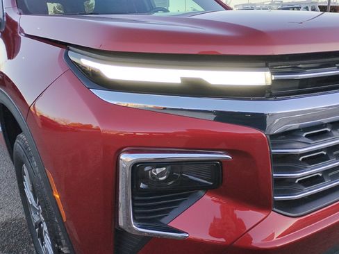 Used 2024 Chevrolet Traverse LT w/ Trailering Package image 27