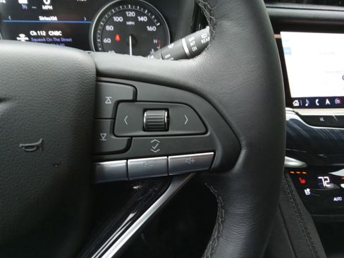Used 2024 Cadillac XT6 Premium Luxury w/ Technology Package AWD/4WD image 21