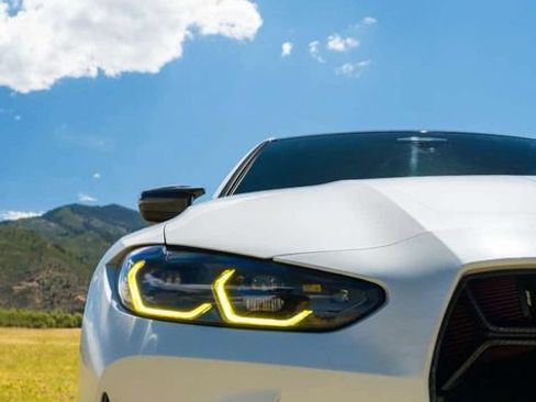 Used 2022 BMW M4 xDrive Competition w/ Executive Package AWD/4WD image 3