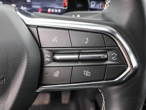 Used 2024 Chevrolet Equinox EV LT AWD/4WD image 23