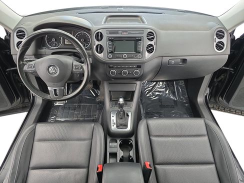 Used 2013 Volkswagen Tiguan SE AWD/4WD image 9