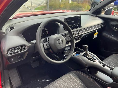 New 2026 Honda HR-V Sport image 9