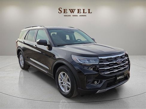 New 2025 Ford Explorer Active image 6