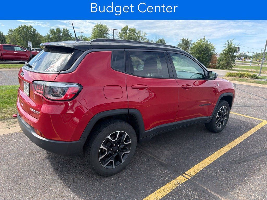 Used 2021 Jeep Compass Trailhawk AWD/4WD image 3