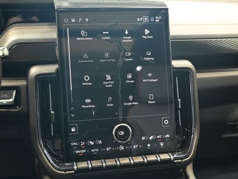 New 2026 GMC Yukon XL AT4 w/ AT4 Premium Package AWD/4WD image 17