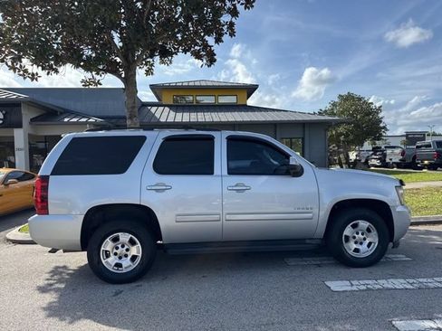 Used 2013 Chevrolet Tahoe LS RWD image 8