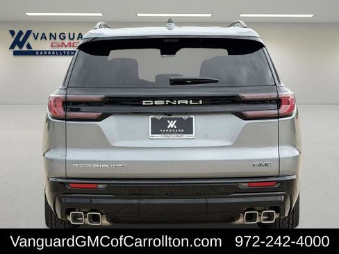 New 2026 GMC Acadia Denali Ultimate w/ LPO, Floor Liner Package AWD/4WD image 4