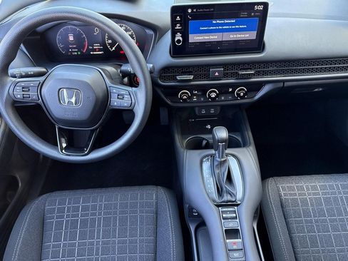 Certified 2026 Honda HR-V LX image 25