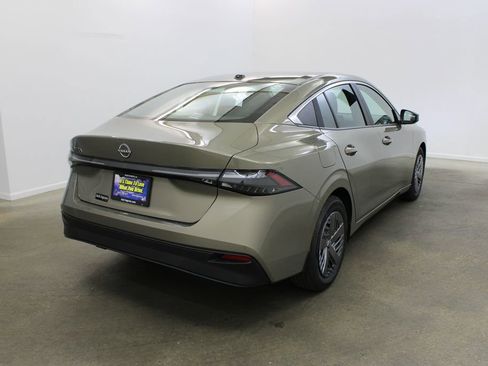 New 2026 Nissan Sentra SV w/ Floor Mat Package image 5