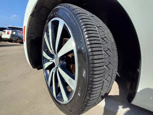 Used 2013 Volkswagen Beetle 2.0T FWD image 43