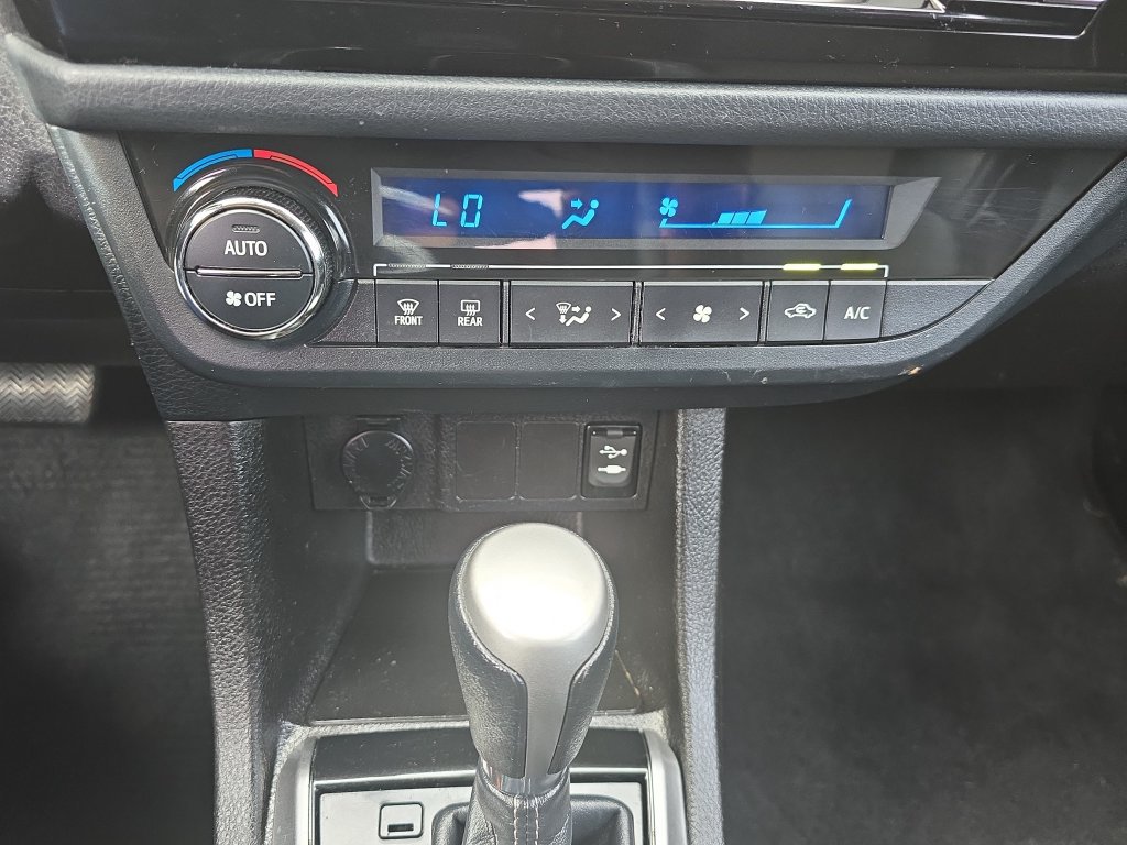 Used 2016 Toyota Corolla S FWD image 25