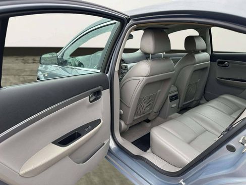Used 2007 Saturn Aura XR w/ Premium Trim Pkg FWD image 16