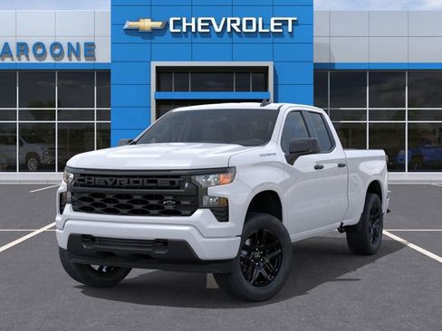 New 2026 Chevrolet Silverado 1500 Custom w/ LPO, Dark Essentials Package RWD image 4