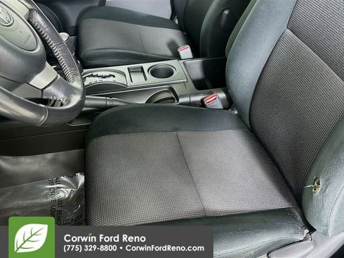 Used 2008 Toyota FJ Cruiser 4WD image 17