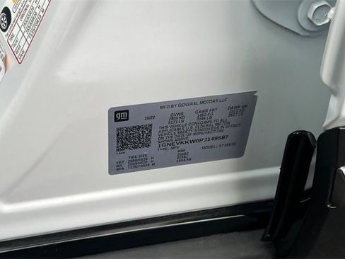 Used 2023 Chevrolet Traverse Premier w/ Redline Edition image 40