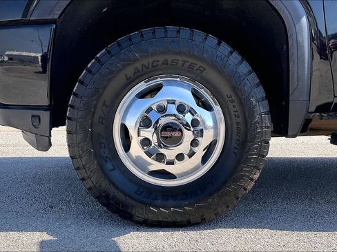 Used 2022 GMC Sierra 3500 Denali image 34