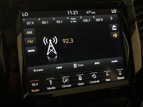 Used 2019 Jeep Cherokee Limited AWD/4WD image 47