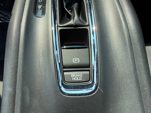 Used 2020 Honda HR-V Sport image 15