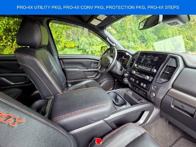 Used 2020 Nissan Titan PRO-4X w/ Pro-4x Convenience Package AWD/4WD image 23