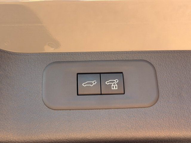Certified 2026 Lexus TX 500h AWD w/ Technology Package image 33