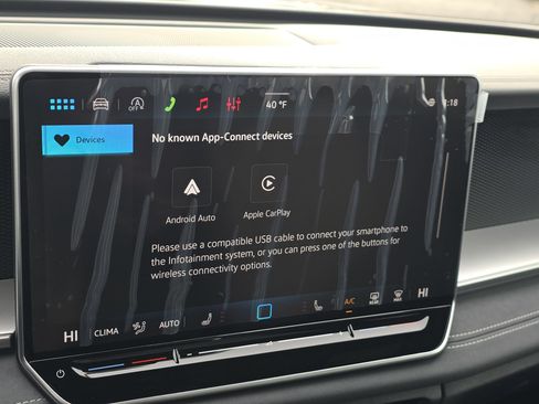 New 2026 Volkswagen Tiguan SE R-Line image 11