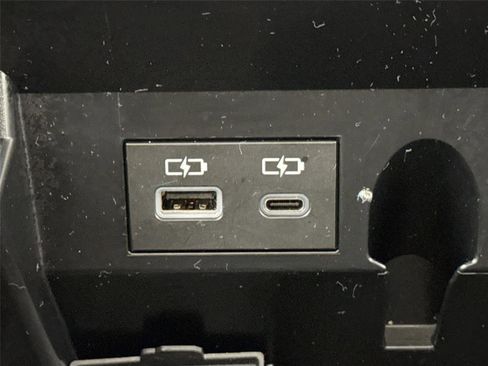 Certified 2024 Toyota Sequoia Limited image 36