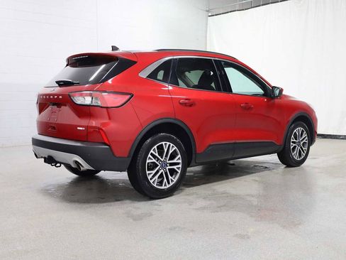 Used 2020 Ford Escape SEL image 9