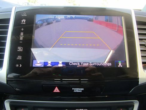 Used 2019 Honda Ridgeline RTL-E image 35