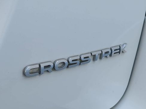 Used 2020 Subaru Crosstrek 2.0i Premium image 13