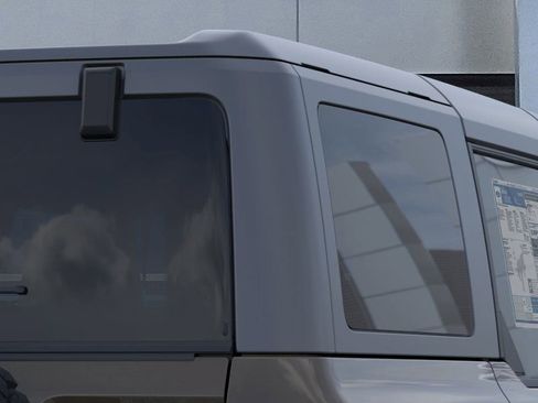 New 2026 Ford Bronco Outer Banks w/ Sasquatch Package AWD/4WD image 25