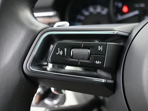 Used 2022 Porsche Macan image 10