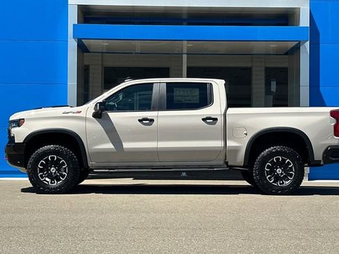 New 2026 Chevrolet Silverado 1500 ZR2 AWD/4WD image 9