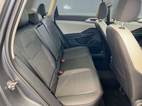 New 2026 Volkswagen Taos SE image 35