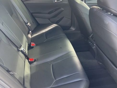 Used 2025 Honda Accord EX-L image 6