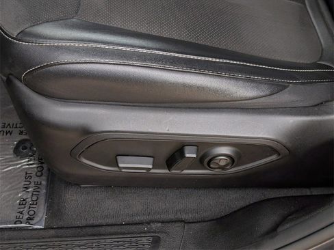 Used 2024 Jeep Grand Cherokee L Altitude image 28