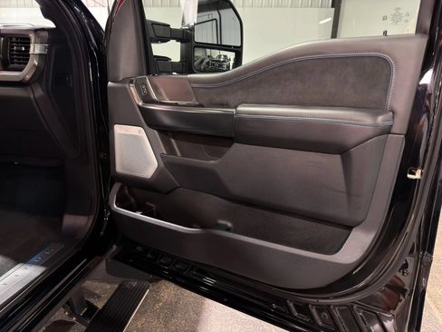 Used 2026 Ford F350 Platinum AWD/4WD image 19