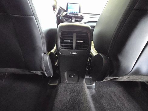 Used 2025 Ford Escape ST-Line image 26