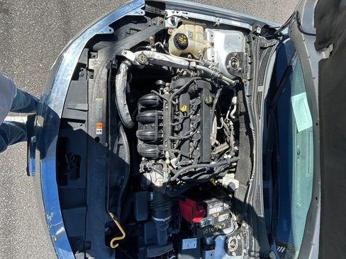 Used 2011 Ford Fusion SE w/ 202A Rapid Spec Order Code image 18