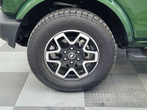 Used 2023 Ford Bronco Outer Banks image 17