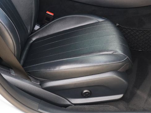 Used 2020 Mercedes-Benz E 350 Sedan w/ Parking Assistance Package image 18