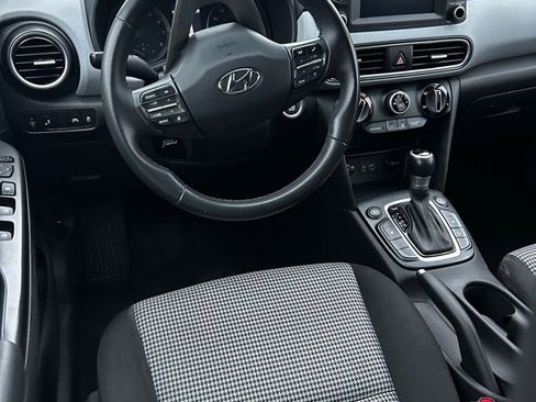 Used 2021 Hyundai Kona SEL w/ Cargo Package image 5