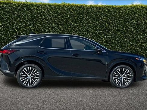 New 2026 Lexus RX 350 w/ Convenience Package AWD/4WD image 4