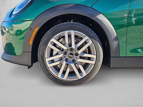 Used 2026 MINI Cooper S FWD image 9