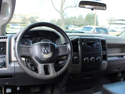 Used 2011 RAM 1500 ST w/ SXT Appearance Group AWD/4WD image 21