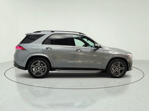 Used 2022 Mercedes-Benz GLE 350 w/ AMG Line Exterior image 4