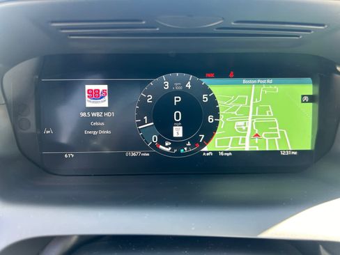 Used 2025 Land Rover Discovery Sport S AWD/4WD image 9