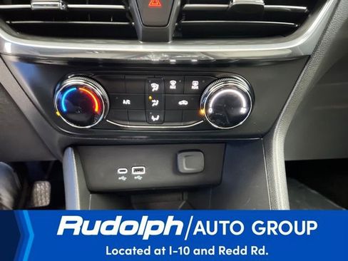 Used 2025 Buick Encore GX Preferred image 25