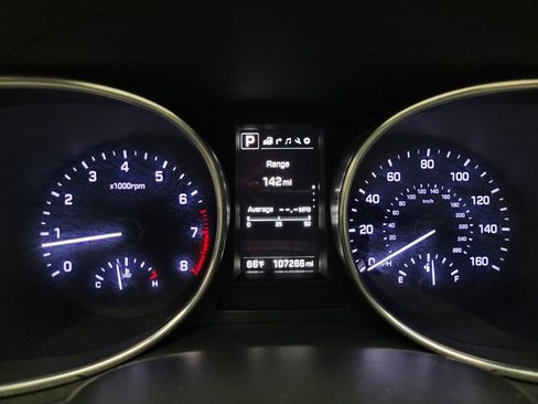 Used 2018 Hyundai Santa Fe Sport FWD image 23