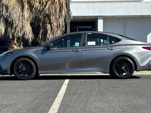 New 2026 Toyota Camry SE image 7