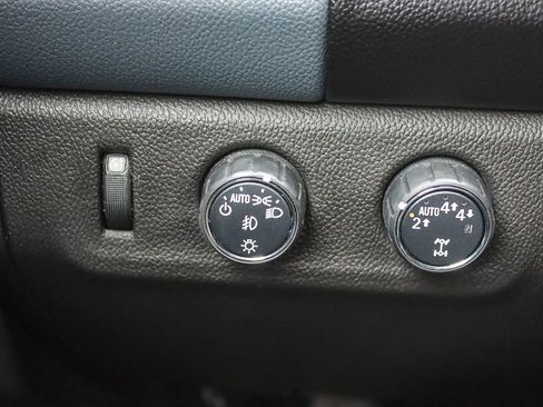 Used 2022 Chevrolet Colorado Z71 image 49